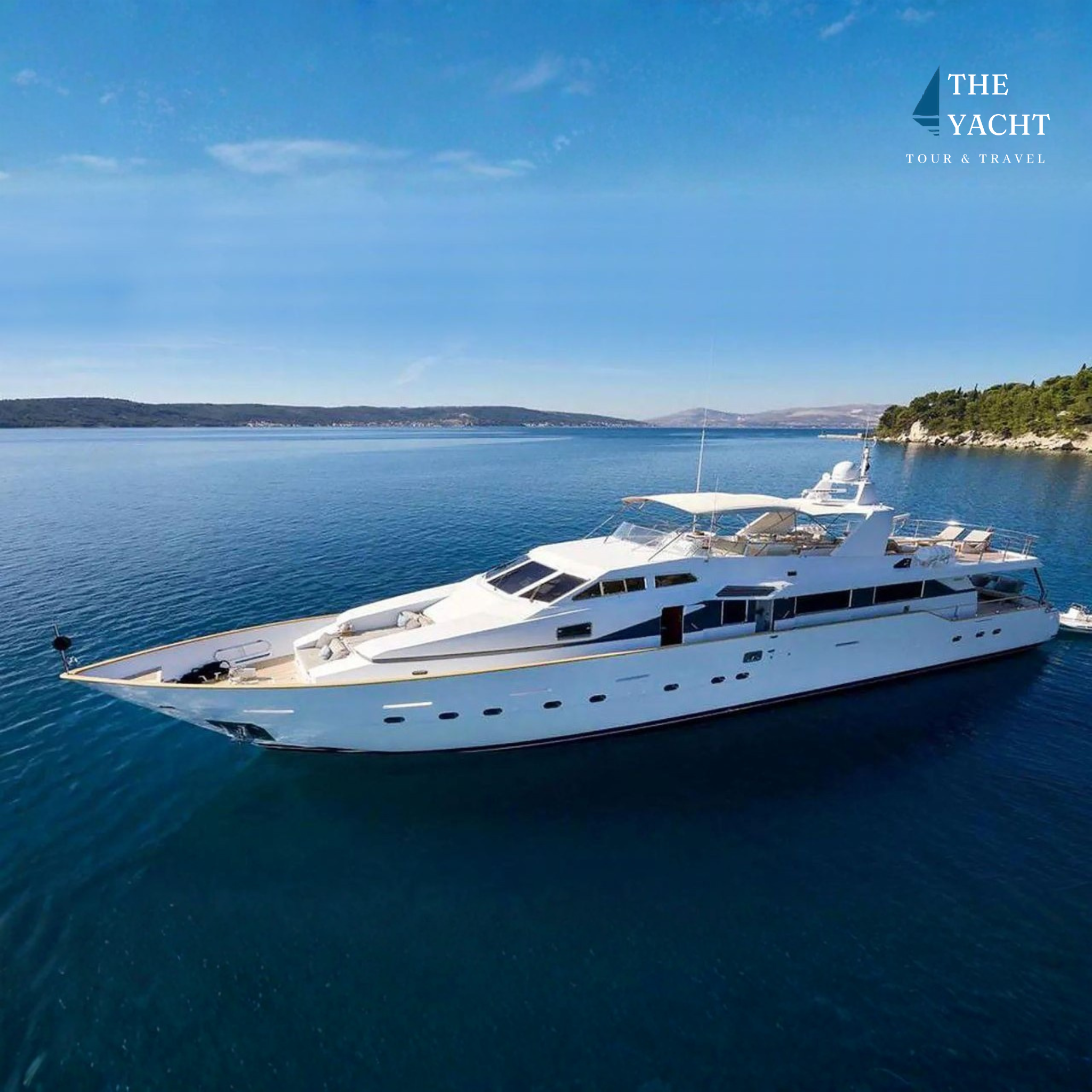 Island B Private Yacht Charter | Keppel Bay