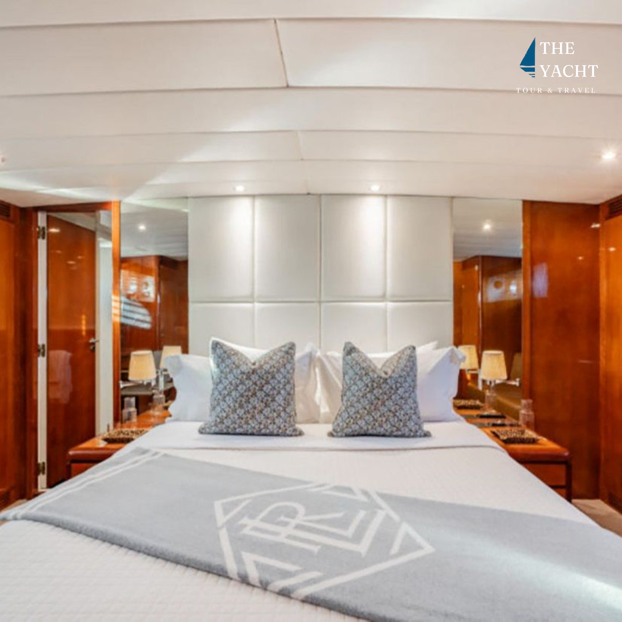 Island B Private Yacht Charter | Keppel Bay
