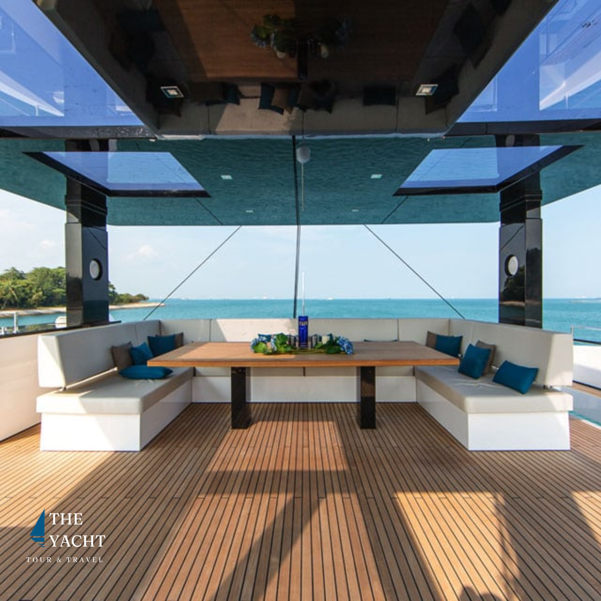 EagleWings Private Yacht Charter | Sentosa Cove