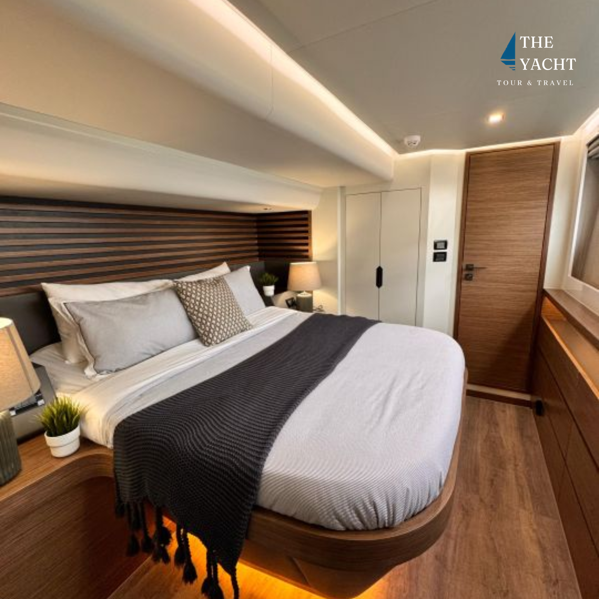 EagleWings V Private Yacht Charter | Keppel Bay