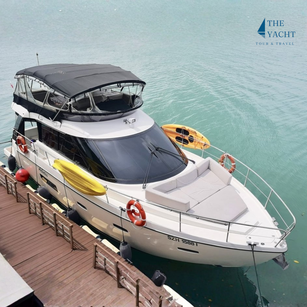 Achates Private Yacht Charter | Sentosa Cove