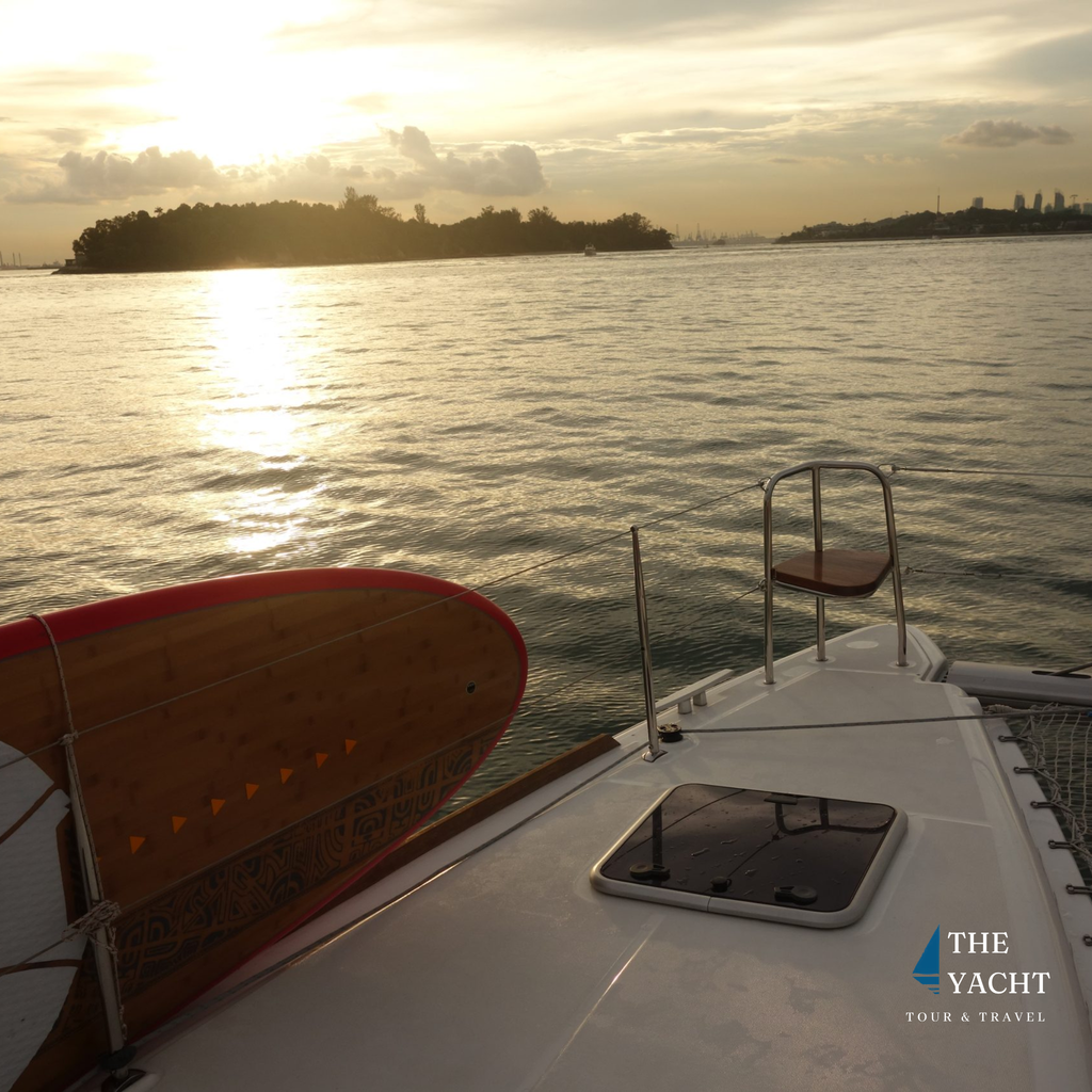 Argon Private Yacht Charter | Sentosa Cove