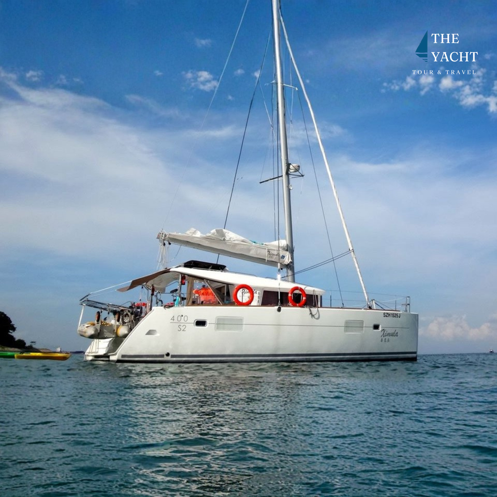 Ximula Private Yacht Charter | Sentosa Cove
