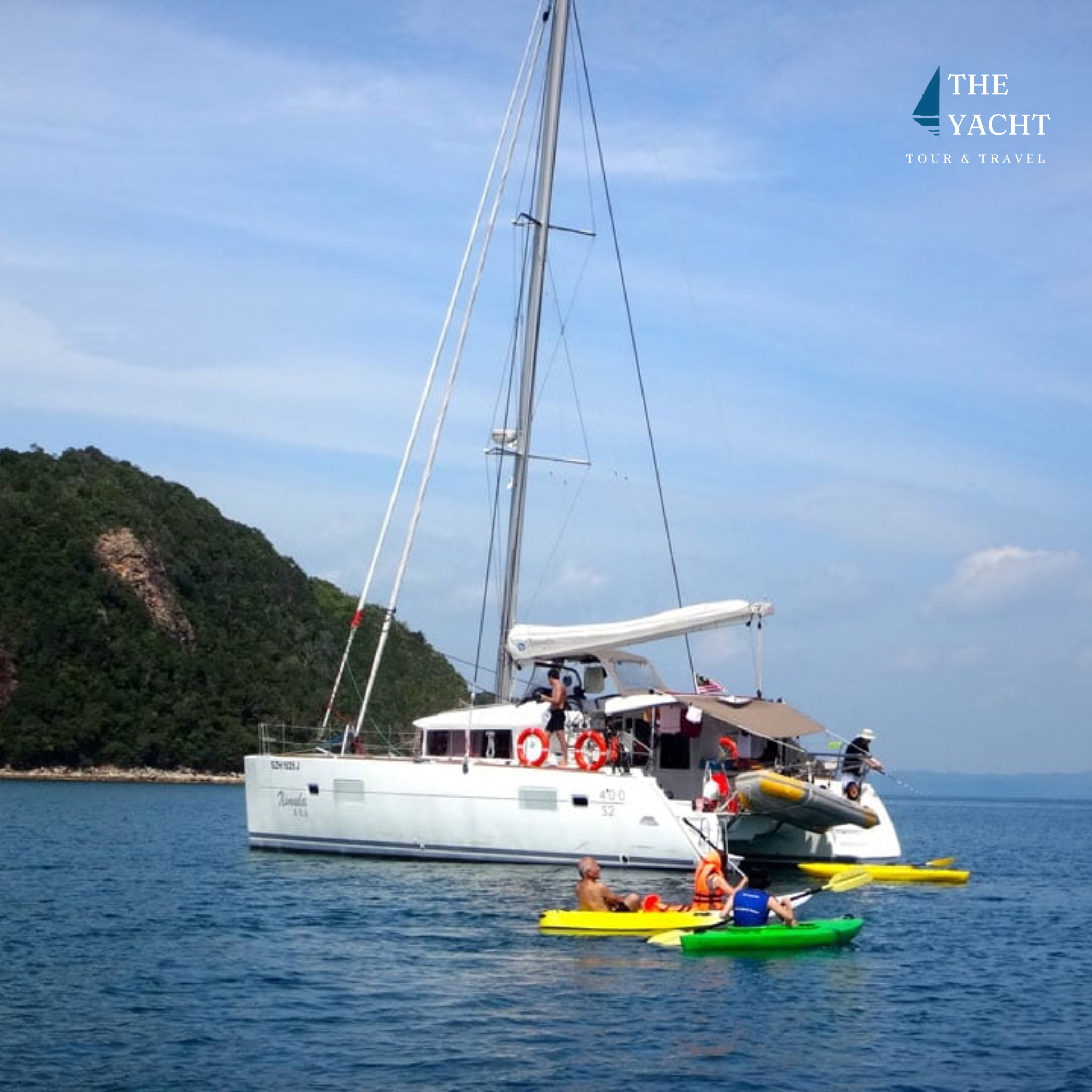 Gracefully Private Yacht Charter | Sentosa Cove