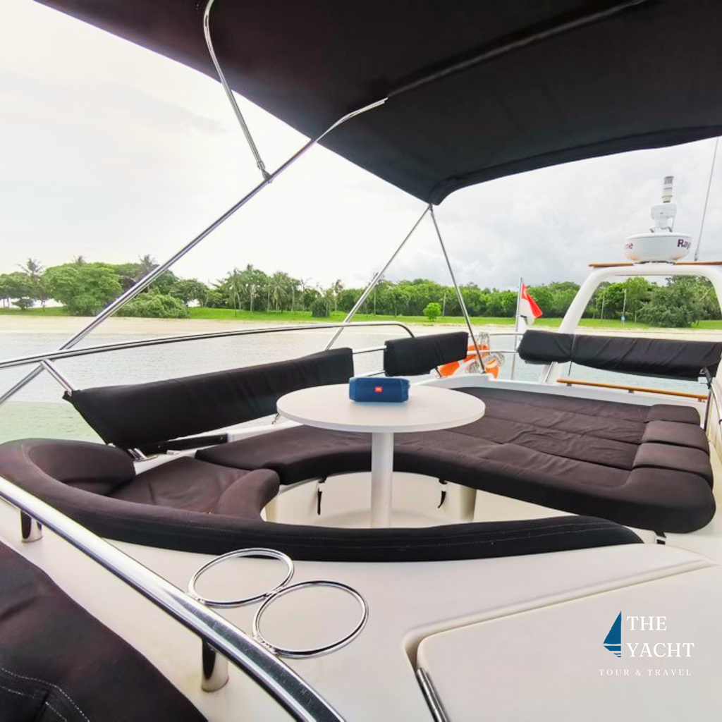 Golden Ocean Private Yacht Charter | Sentosa Cove