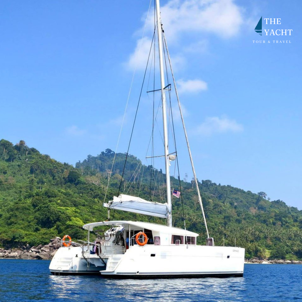 SunRise Private Yacht Charter | Sentosa Cove