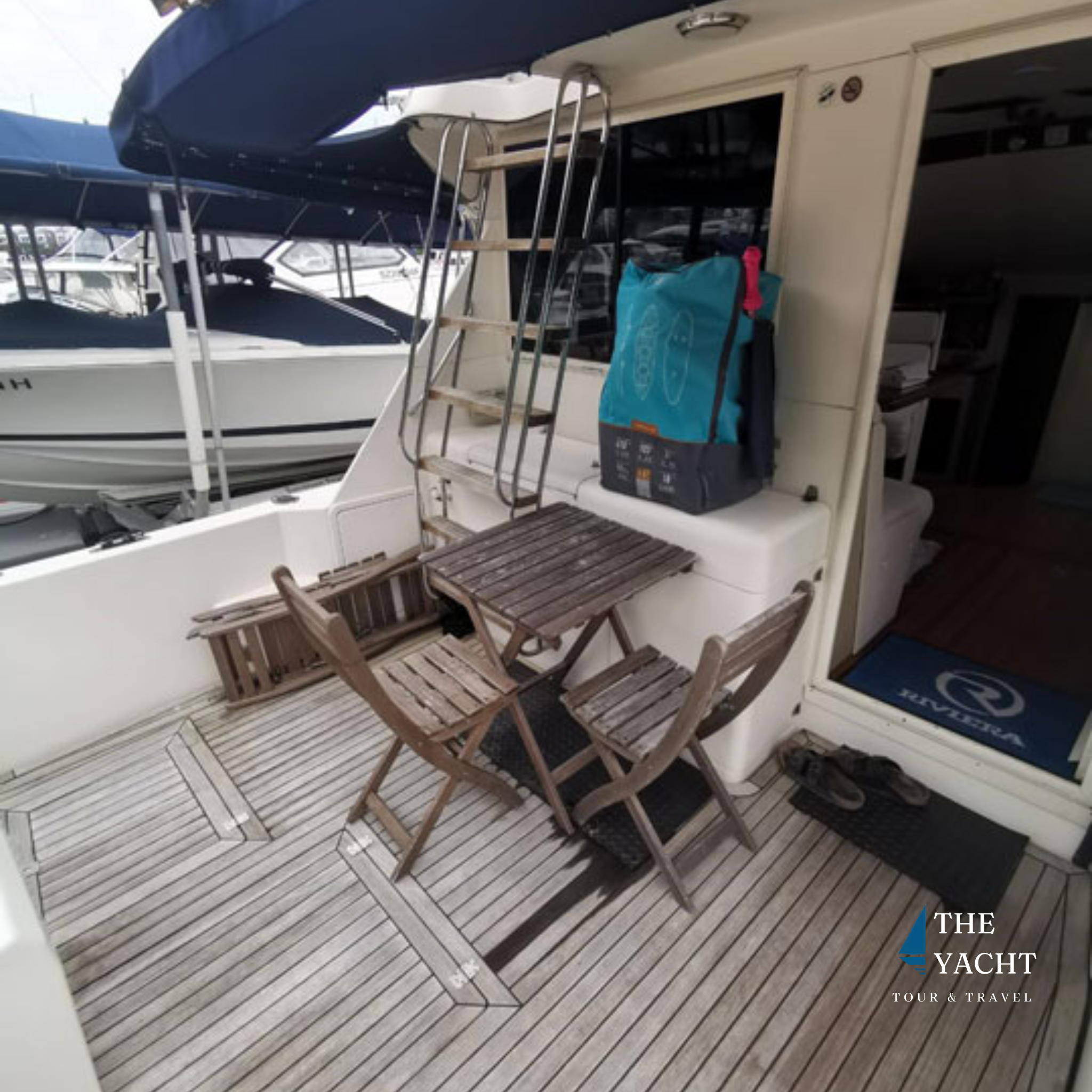 Sea Friends Private Yacht Charter | Sentosa Cove