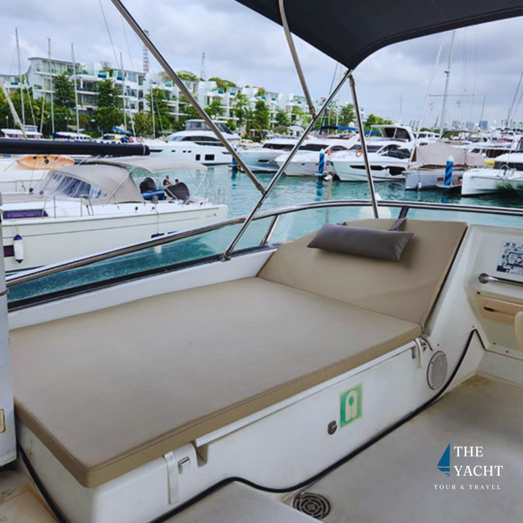 Island Yacht Private Yacht Charter | Sentosa Cove