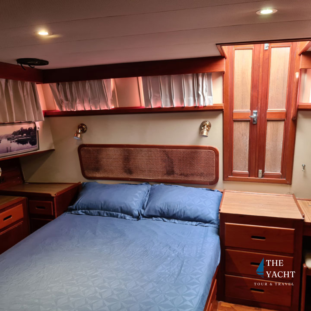 Sierra 1 Yacht Private Yacht Charter | West Coast
