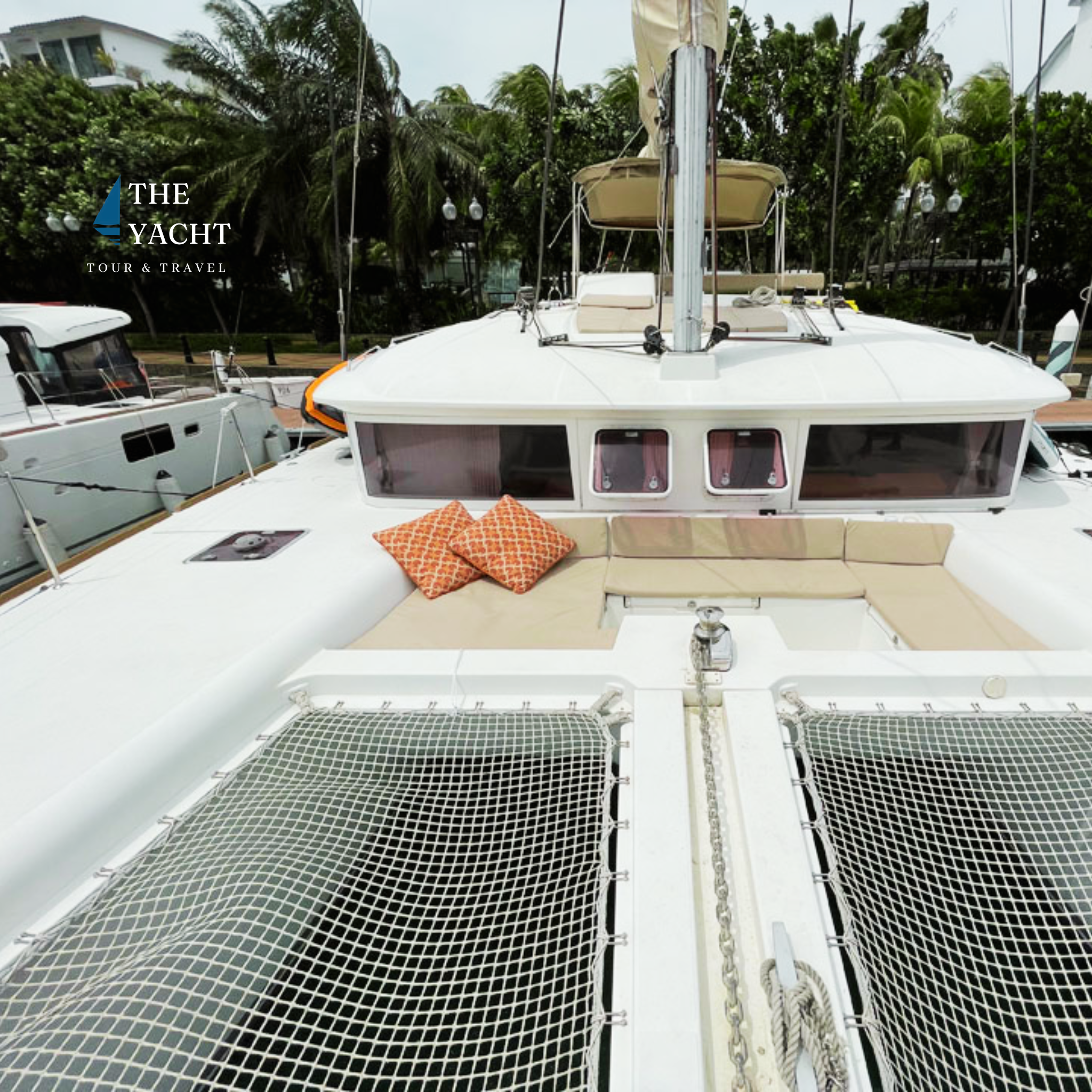 Waga Mari Private Yacht Charter| Sentosa Cove